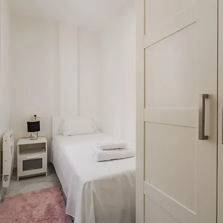 Luxurious Hillside With Private Pool - Sea & Mountain Views Villa