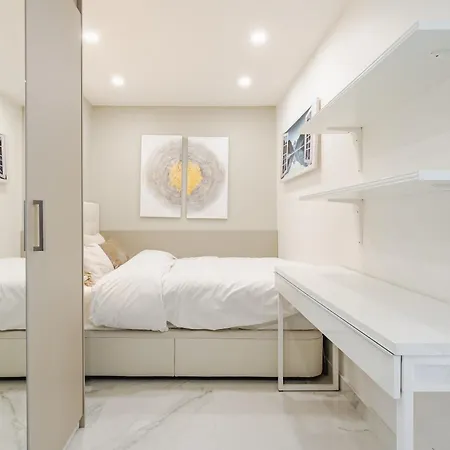 Luxurious Hillside With Private Pool - Sea & Mountain Views