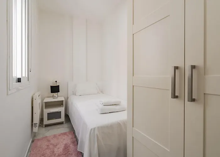 Luxurious Hillside With Private Pool - Sea & Mountain Views Willa