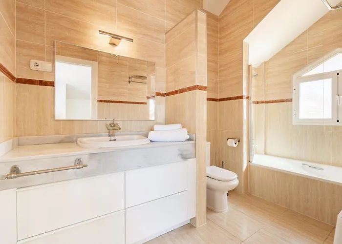 Luxurious Hillside With Private Pool - Sea & Mountain Views Willa *