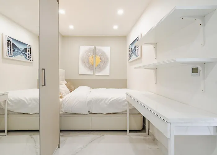 Luxurious Hillside With Private Pool - Sea & Mountain Views