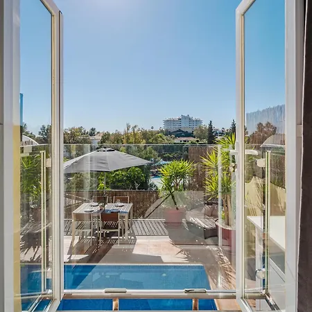 Luxurious Hillside With Private Pool - Sea & Mountain Views فيلة